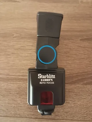 Starblitz 240DFN Flash Autofocus