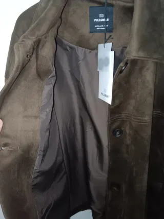 Chaqueta efecto piel marrón