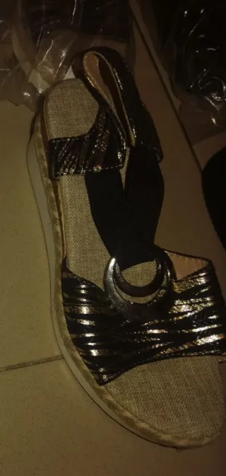 Lote de calzado talla 37