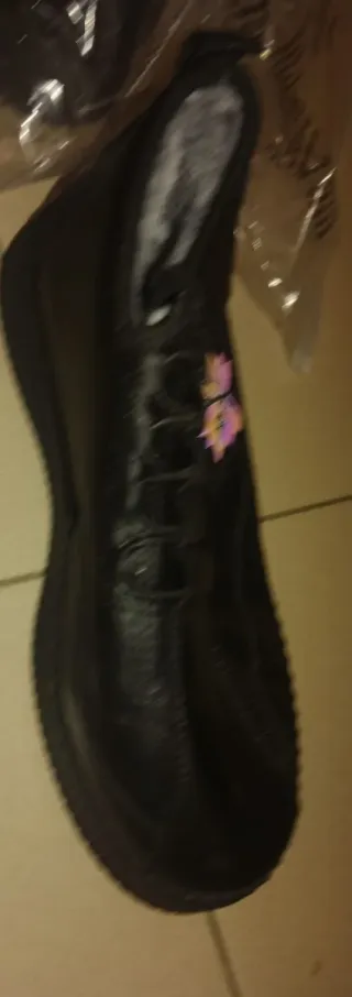 Lote de calzado talla 37