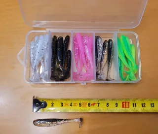 85 señuelos de pesca