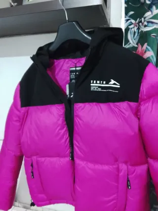 Chaqueta acolchada rosa y negra Talla M