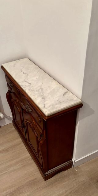 Recibidor Mármol y Madera antiguo