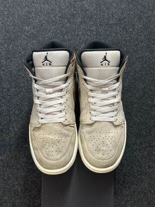 Nike Jordan 1 Mid 42.5 Elephant