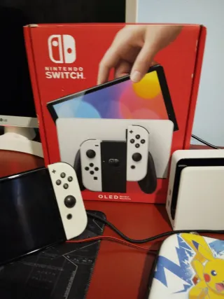 Nintendo Switch OLED Blanca + Funda