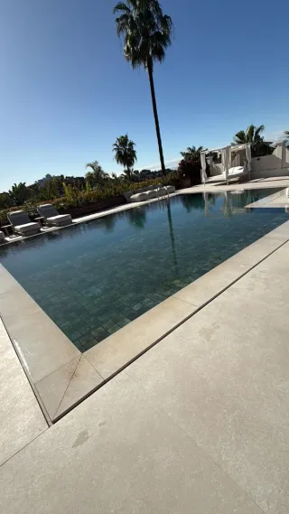 Mantenimiento Piscina y Jardinería