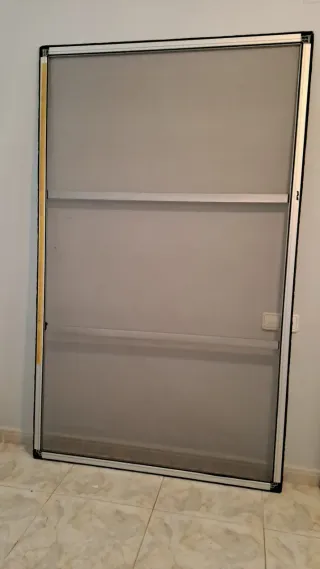3 Mosquiteras de Aluminio. Ideal Florazar 2