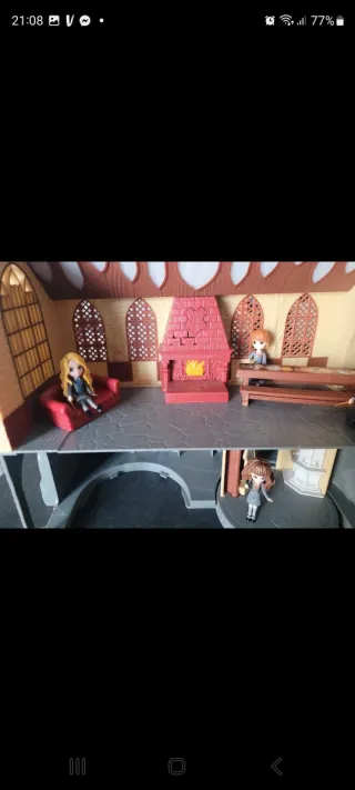 Castello di Harry Potter con personaggi