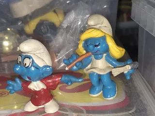 Lote 4 figuras de Pitufos