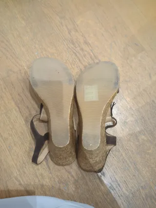 Sandalias Natura Marrones