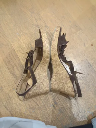 Sandalias Natura Marrones