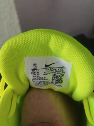 Zapatillas Nike FN4322-700 Talla 46