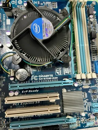 Placa Base Gigabyte i5-3570K