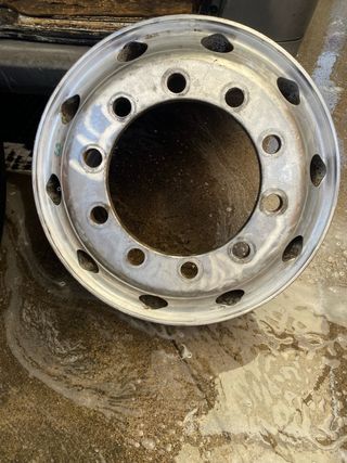 Llanta de aluminio para camión