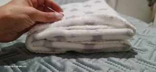 Manta polar bebé estrelas