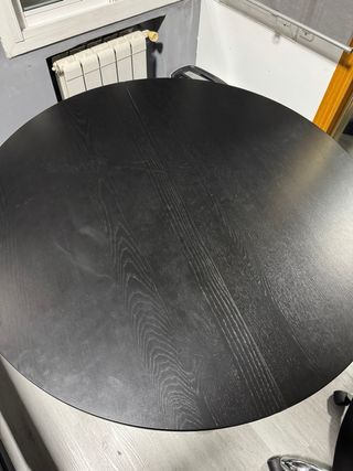 Mesa redonda extensible IKEA negra
