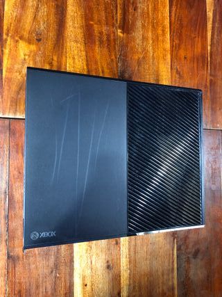 Console Xbox One Fat completa di cavi 1 TB