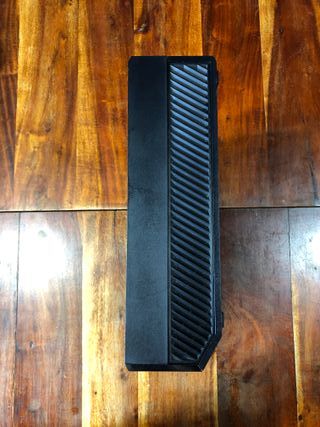 Console Xbox One Fat completa di cavi 1 TB