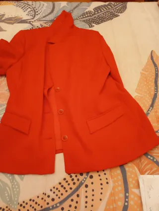 Chaqueta Roja