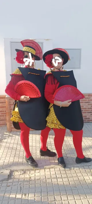 Disfraz Flamenca Talla 42/44,,, está completo