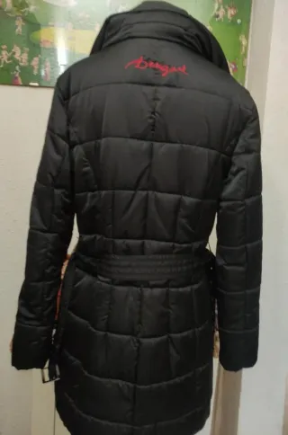 Abrigo Desigual Negro Talla 42