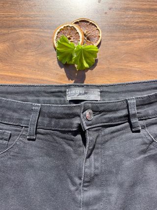 Vaquero pitillo negro mujer