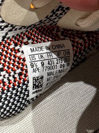 Adidas Yeezy Boost 350 V2 Zebra - Talla 43 1/3