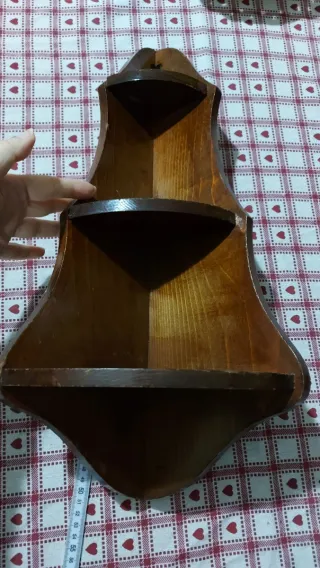 Mensola angolare in legno marrone