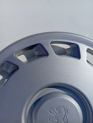 Tapacubo Peugeot 605-405-309