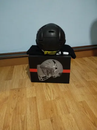 Casco hockey SITKA Talla M