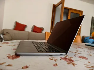 MacBook Pro M1 Silver