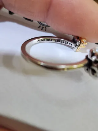 Anillo abierto Bridgerton Abeja con flor de perlas