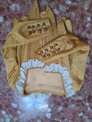 Corpiño de fallera en color ocre