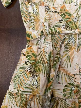 Vestido safari Desigual estampado tropical