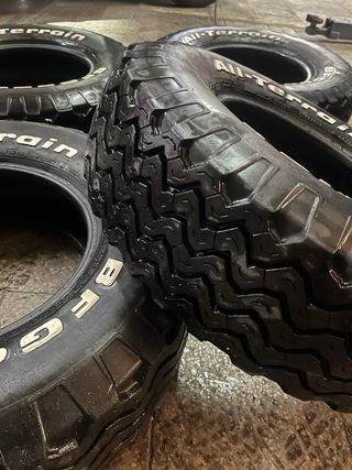 Neumáticos BFGoodrich All-Terrain 4x4 235/75/15