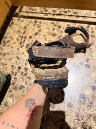 Sandalias de piel tipo pikolinos Marrón Talla 43