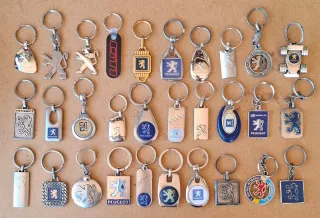 Colección 30 Llaveros Peugeot PSA Antiguos lote