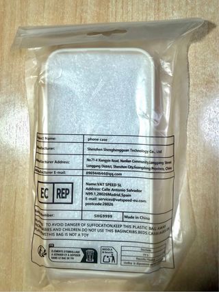 Funda iPhone 15 Pro Leopardo y Flores