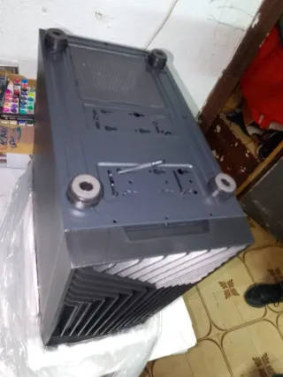 Caja PC XPG Gamer sin abrir