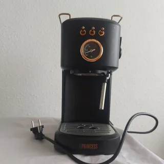 Cafetera Espresso Princess Negra