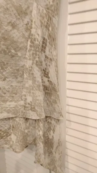 Falda asimétrica volantes serpiente M