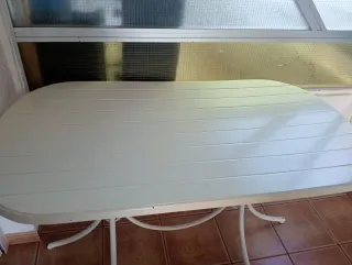 Mesa ovalada blanca exterior 144x80x74