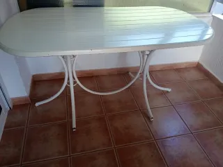 Mesa ovalada blanca exterior 144x80x74