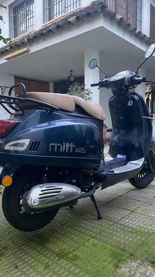 Mitt RT 125 Azul Scooter Automática