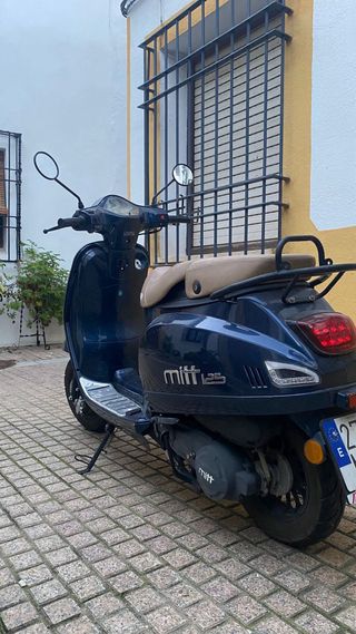Mitt RT 125 Azul Scooter Automática