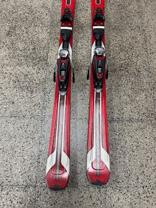 Esquís Dynastar Rojos
