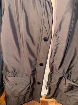 Chamarra oscura mujer