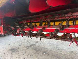 Segadora Acondicionadora Pottinger Novacat 305 H R