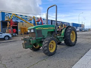 Tractor John Deere 5510N Frutero