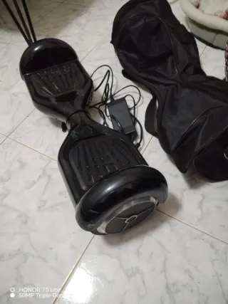 Hoverboard eléctrico negro + cargador y funda